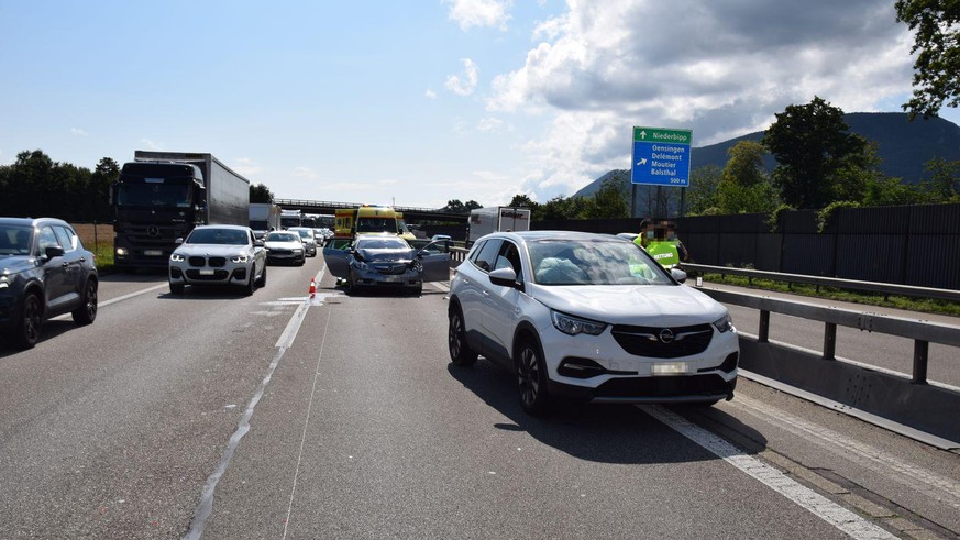 Autobahn A1 bei St. Gallen nach Schaden bei Bauarbeiten gesperrt - Vimarsana News