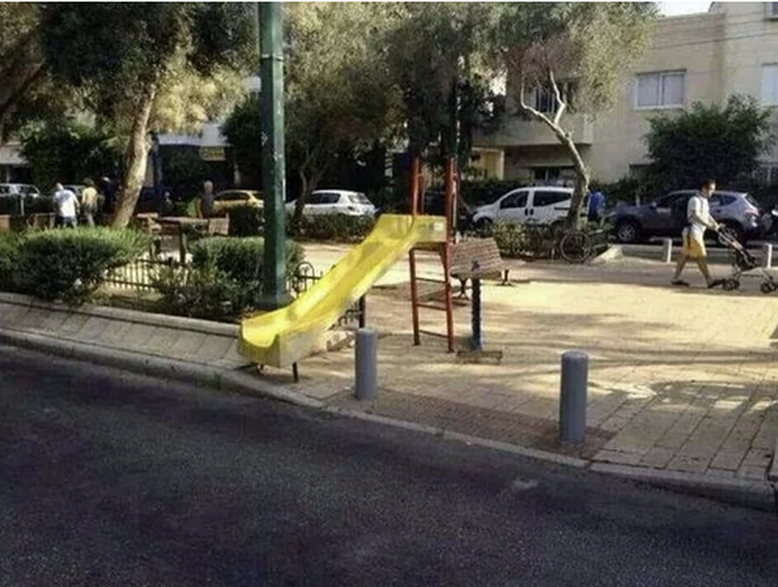 Fail: Spielplätze des Grauens