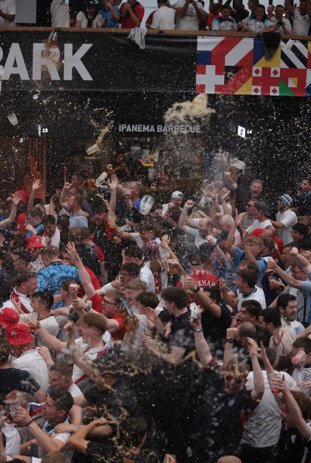 England Fans Slovakia Slowakei Public Viewing Boxpark London