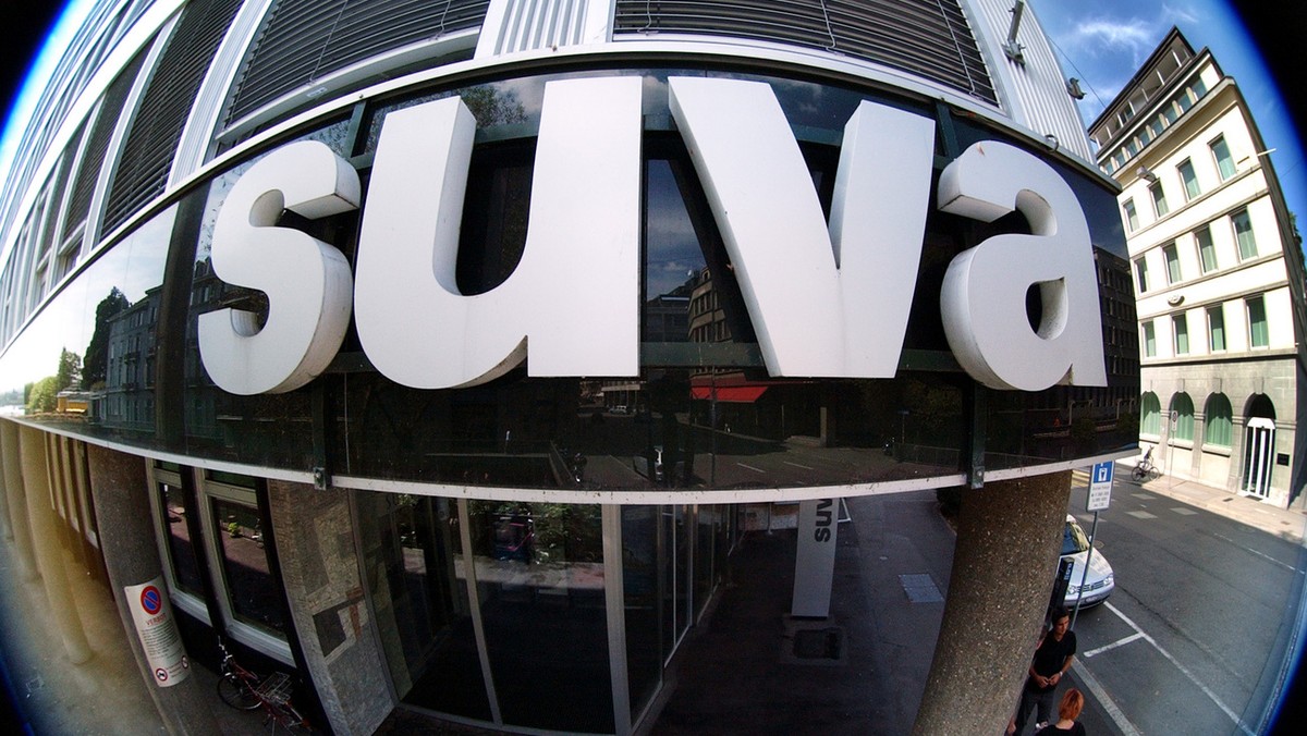 Das Suva Logo am Dienstag, 19. August 2003, in Zuerich. (KEYSTONE/Steffen Schmidt)