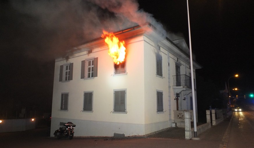 In Buchs stand das Clubhaus der Hells Angels in Flammen.