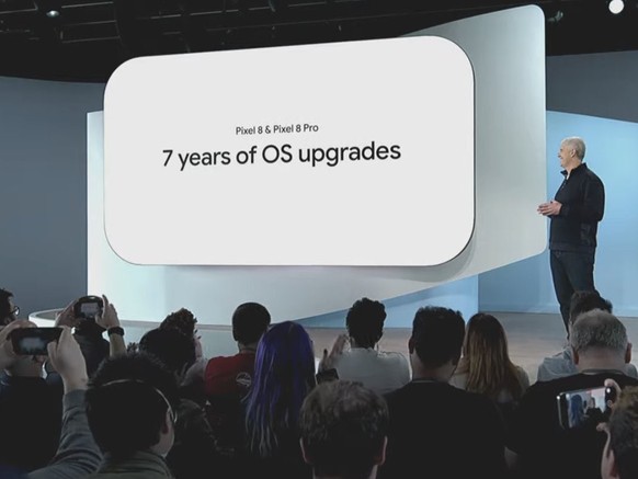 Pixel 8 und 8 Pro erhalten 7 Jahre lang Android- und Sicherheits-Updates.