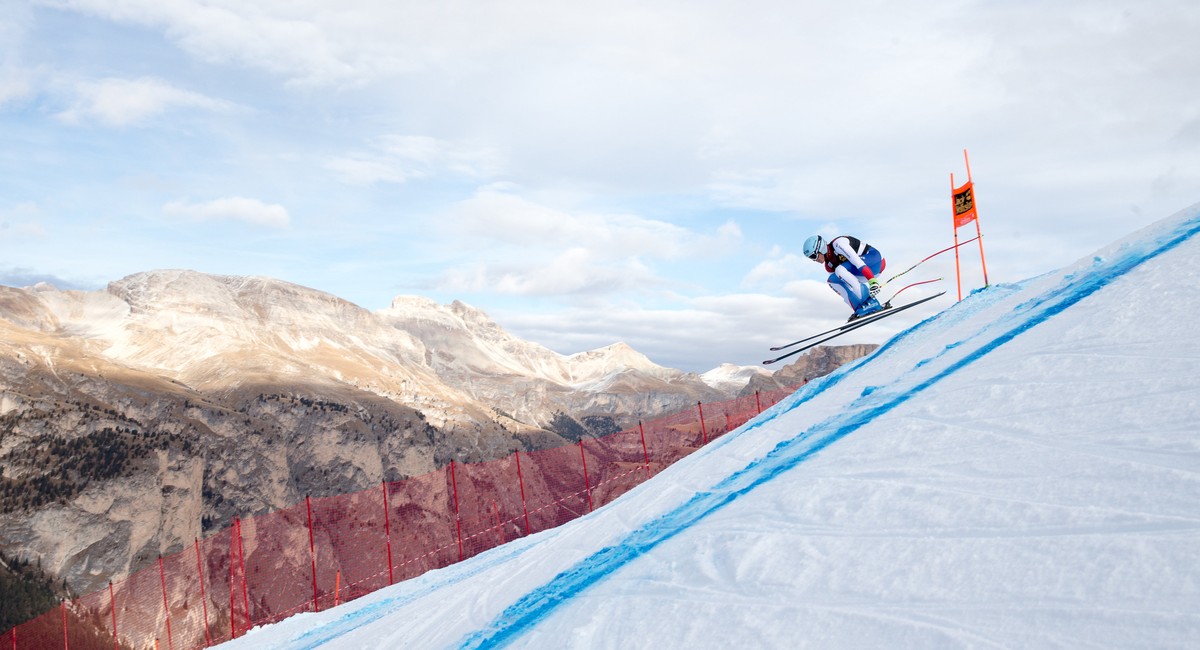 17.12.2015; Groeden/Val Gardena; Ski alpin - FIS Ski Weltcup Groeden 2015 - 2. Training Abfahrt;  Nils Mani (SUI) in Aktion(Johann Groder/Expa/freshfocus)