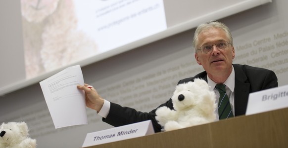 Wahlkampf mit Teddybären: Pädophilen-Initiative.