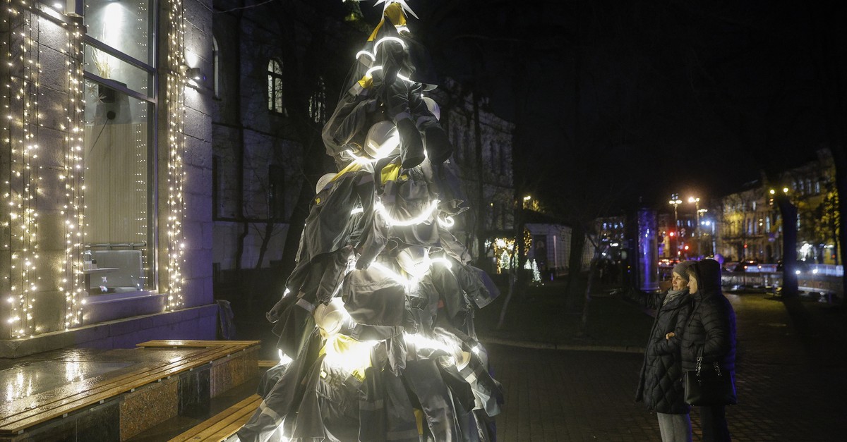 Diese-Christb-ume-spenden-Freude-und-Hoffnung