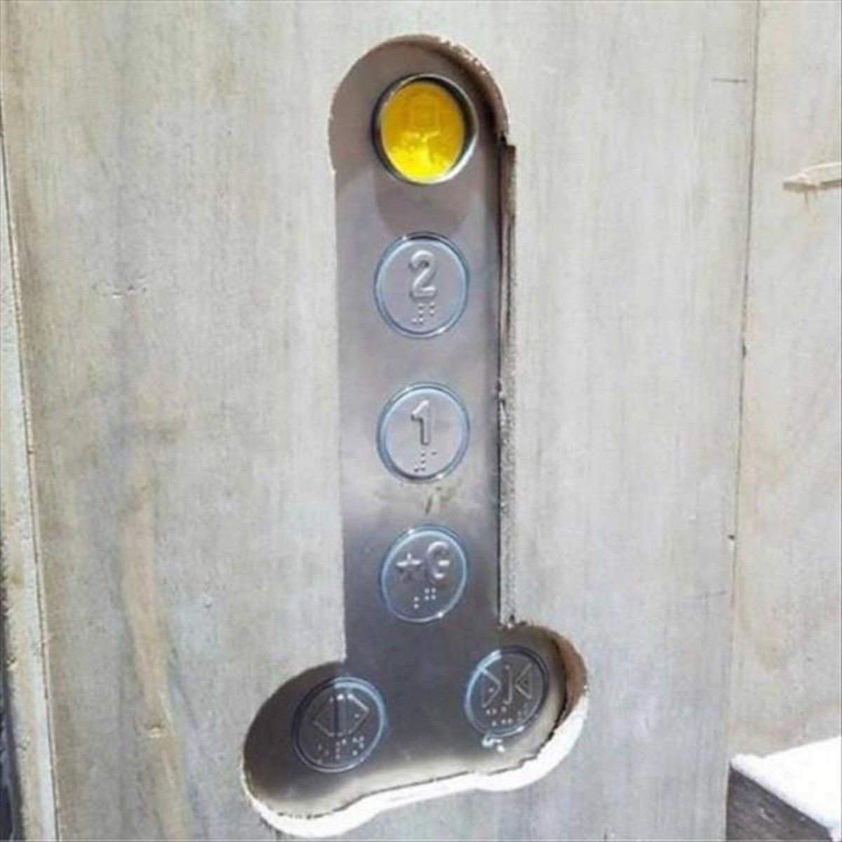 Picdump. Spass. Jetzt.
Hatten wir diese Blüte der Handwerkskunst schon?