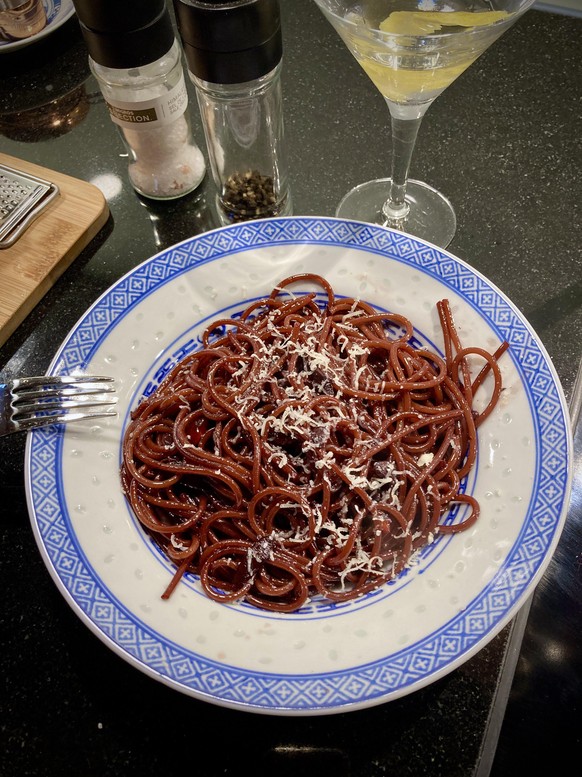 spaghetti ubriachi Betrunkene Spaghetti pasta essen food kochen Italien Wein Rotwein