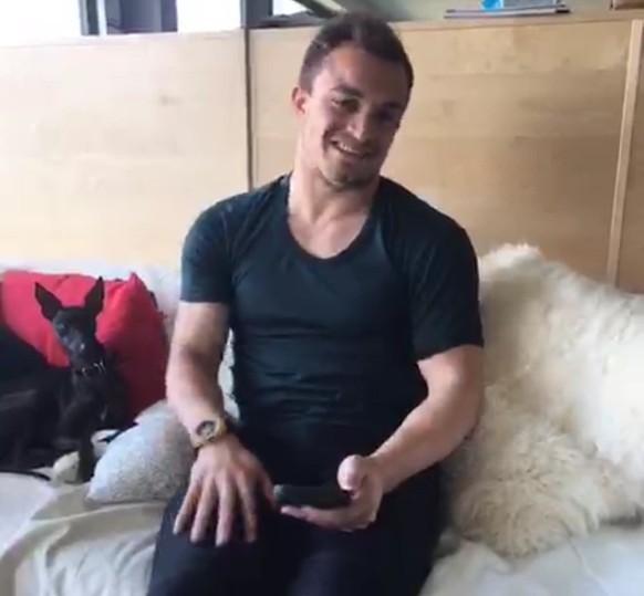 Shaqiri stellt sich auf seiner App den Fragen seiner Fans.