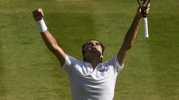 Britain Tennis - Wimbledon - All England Lawn Tennis &amp; Croquet Club, Wimbledon, England - 6/7/16 Switzerland&#039;s Roger Federer celebrates winning his match against Croatia&#039;s Marin Cilic RE ...