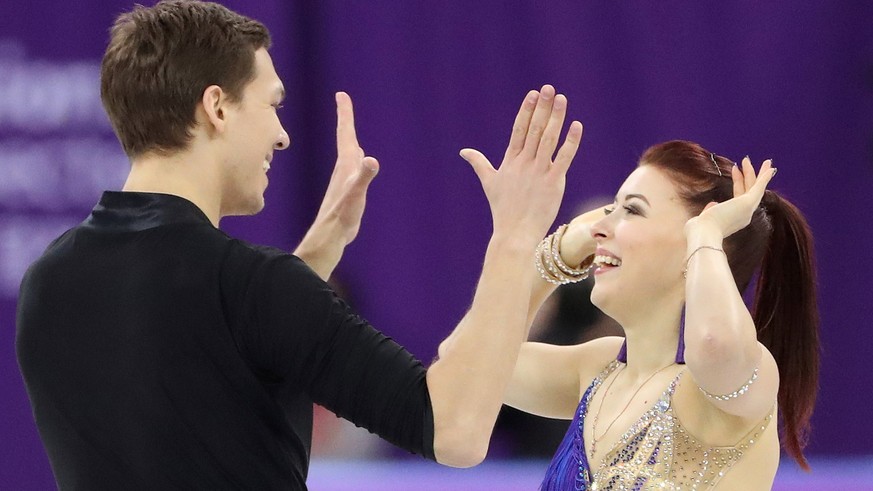 epa06541812 Ekaterina Bobrova and Dmitri Soloviev, Olympic Athletes of Russia (OAR) in action during the Ice Dance Short Dance of the Figure Skating competition at the Gangneung Ice Arena during the P ...