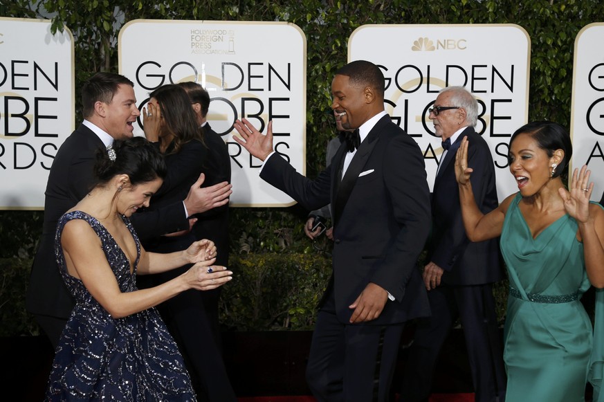 Stelldichein bei den diesjährigen Golden Globes:&nbsp;Channing Tatum und Jenna Dewan-Tatum begrüssen Will Smith und Jada Pinkett Smith.