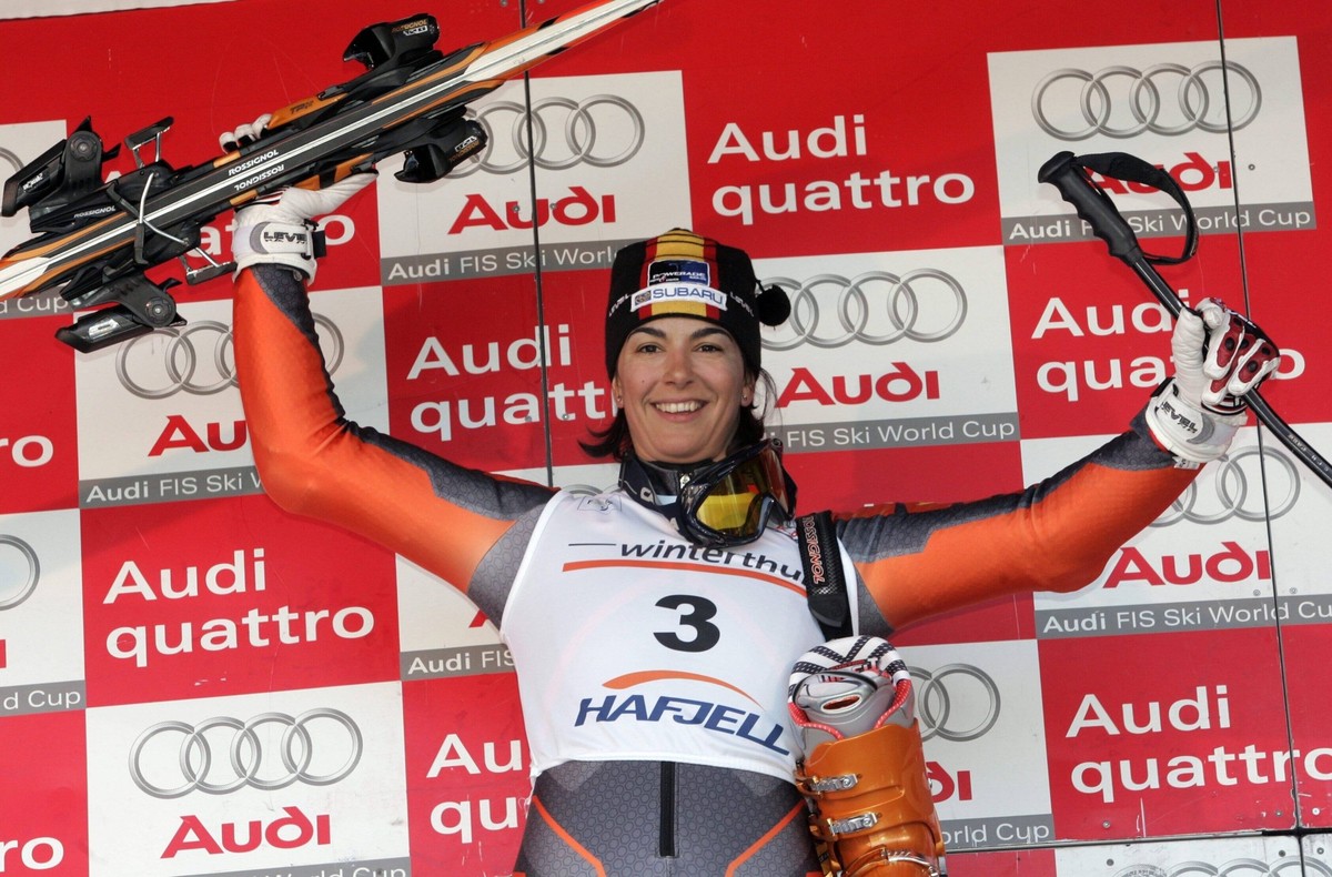 HAFJELL, NORWAY, 20060305 Spain s Maria Jose Rienda won the women s giant slalom in Hafjell, Norway, March 5, 2006. HAFJELL NORWAY BILDER x20520x *** HAFJELL, NORWAY, 20060305 Spains Maria Jose Rienda ...