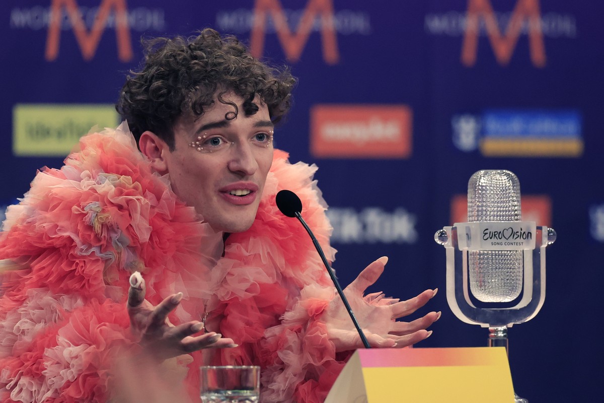epa11334275 This year's winner Nemo representing Switzerland during the press conference after the final of the 68th edition of the Eurovision Song Contest (ESC) at the Malmo Arena, in Malmo, Swe ...