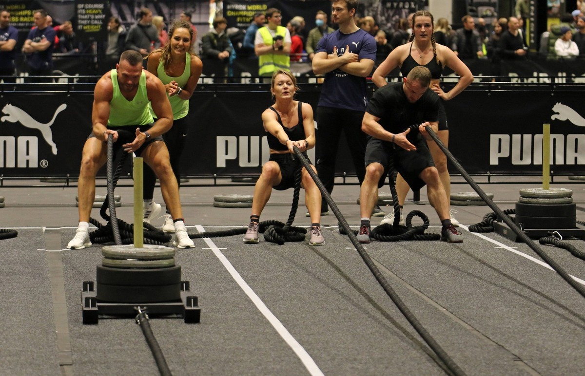 Feature: Fitness-Wettbewerb Hyrox in den Hamburger Messehallen. *** Feature fitness competition Hyrox in Hamburg exhibition halls