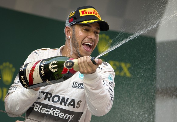 Lewis Hamilton holt den zweiten Sieg im dritten Rennen.