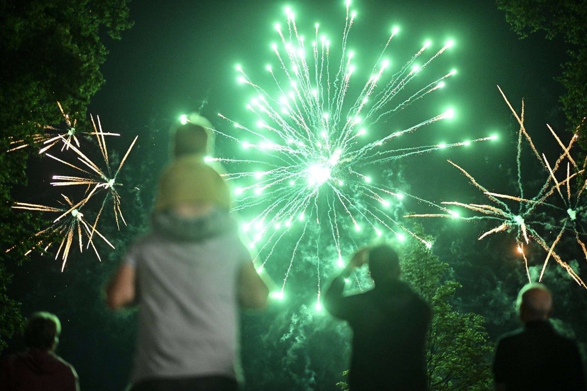 Les feux d'artifices sont interdits dans trois communes romandes. Est-ce que ce sera bientôt le cas partout en Suisse?
