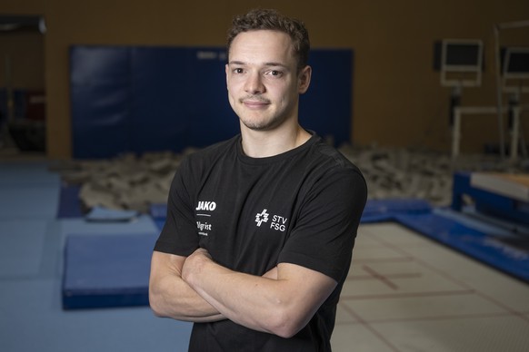 Noe Seifert vom Schweizerischen Turnverband posiert am Mittwoch, 5. August 2026, in Biel. Naechstens finden in Zagreb die Kunstturn Europameisterschaften statt. (KEYSTONE/Peter Schneider)