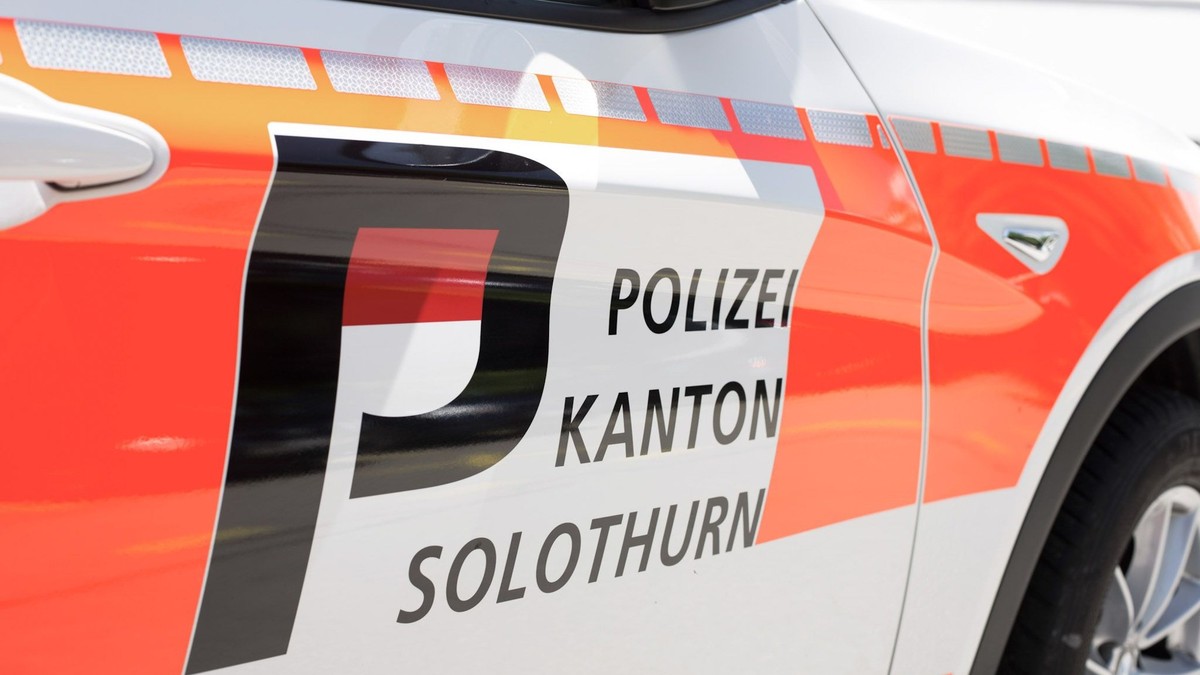 Jugendlicher stirbt nach Sturz mit Velo in Oberbuchsiten SO