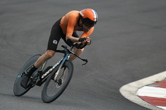 Tom Dumoulin of The Netherlands competes during the men&#039;s cycling individual time trial at the 2020 Summer Olympics, Wednesday, July 28, 2021, in Oyama, Japan. (AP Photo/Thibault Camus)