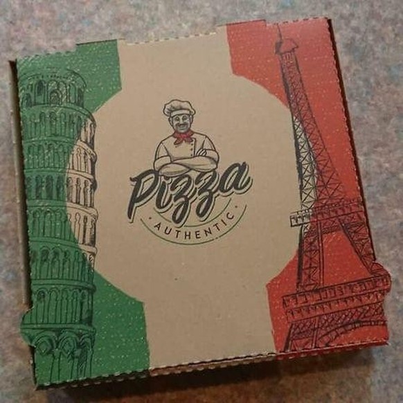 Pizza Eiffelturm fail