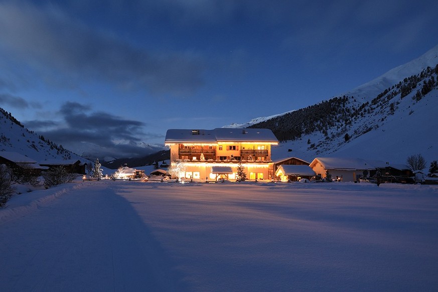 Rauszeit Hideout Hotel Schweiz Walserhuus Sertig Davos
