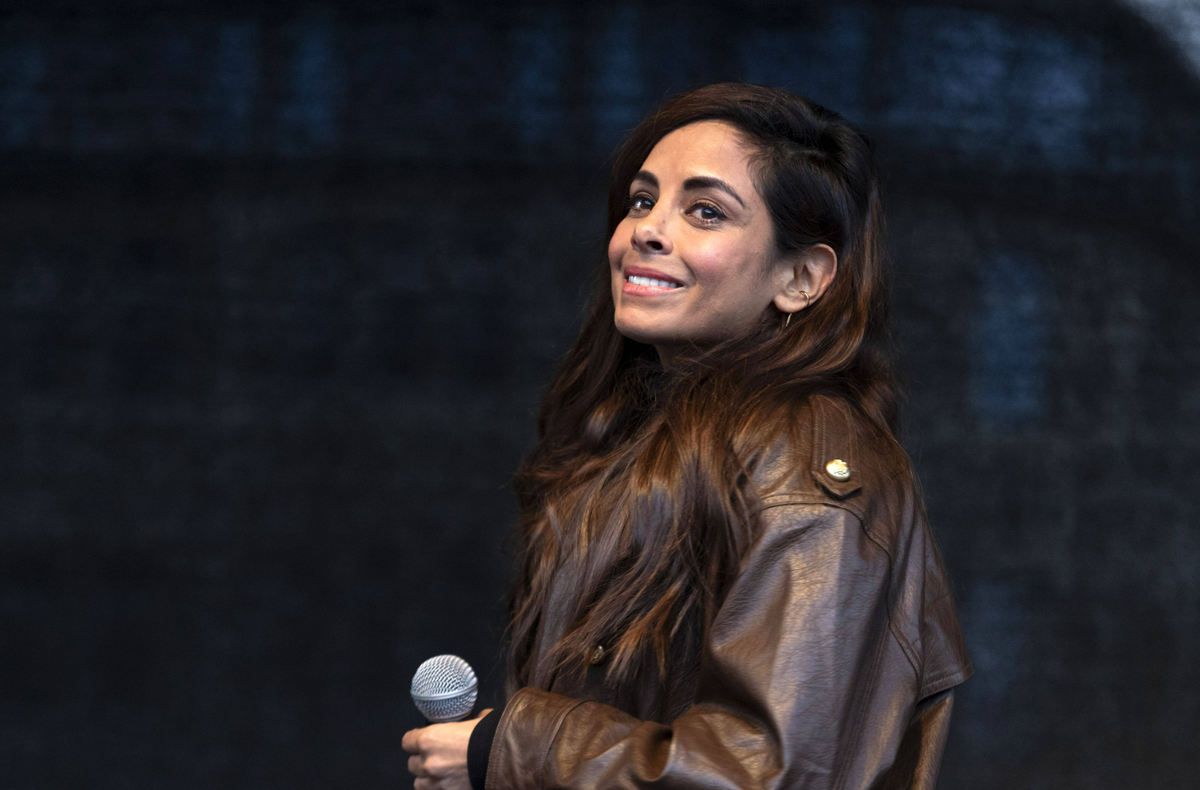 Collien Fernandes bei der Demonstration gegen sexualisierte Gewalt unter dem Motto Es reicht! Die Scham muss die Seite wechseln. auf dem Rathausmarkt. Hamburg, 26.03.2026 *** Collien Fernandes at the  ...