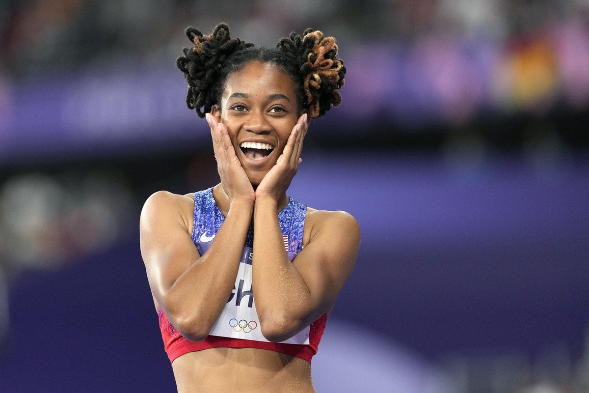 Monae' Nichols, of the United States, reacts during the women's long jump final at the 2024 Summer Olympics, Thursday, Aug. 8, 2024, in Saint-Denis, France. (AP Photo/Bernat Armangue)