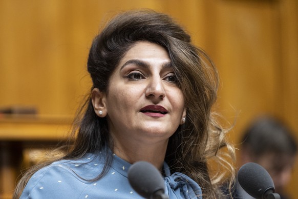 Sibel Arslan, GP-BS, spricht zur Grossen Kammer, an der Fruehjahrssession der Eidgenoessischen Raete, am Mittwoch, 2. Maerz 2022 im Nationalrat in Bern. (KEYSTONE/Alessandro della Valle)