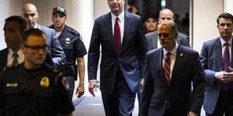 Das sind die 6 brisantesten Aussagen aus dem Hearing mit Ex-FBI-Chef James Comey