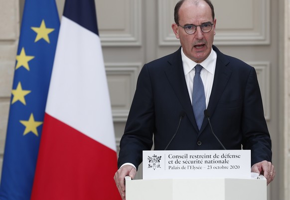 epa08767651 French Prime Minister Jean Castex delivers a statement after a Defense Council at the Elysee Palace in Paris, France, 23 October 2020. EPA/IAN LANGSDON/ POOL