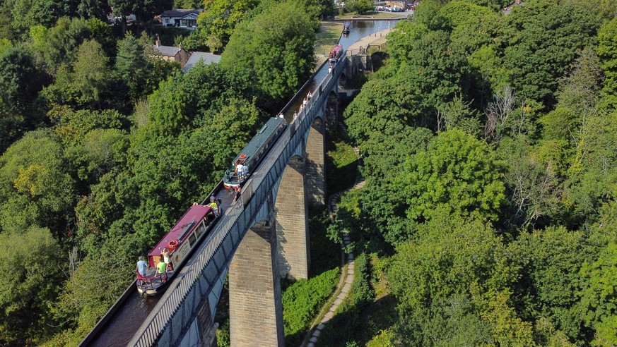 Aerial view of the Pontcysyllte Aqueduct which carries the Llangollen Canal across the River Dee in the Vale of Llangollen in north east Wales.
