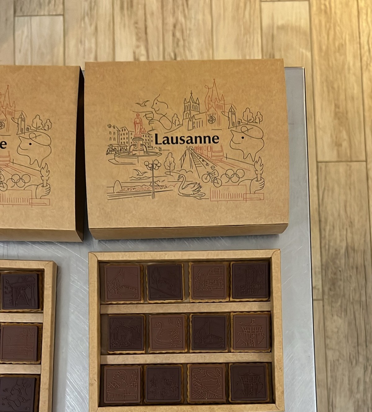 Le packaging des nouveaux chocolats de la Ville de Lausanne.