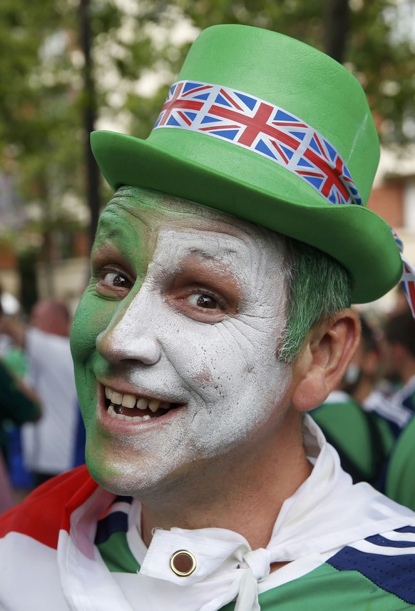 Football Soccer - Northern Ireland v Germany - Euro 2016 - Group C - Paris, France 21/6/16  A Northern Ireland supporter poses as he arrives near the Parc des Princes stadium.  REUTERS/Baz Ratner  