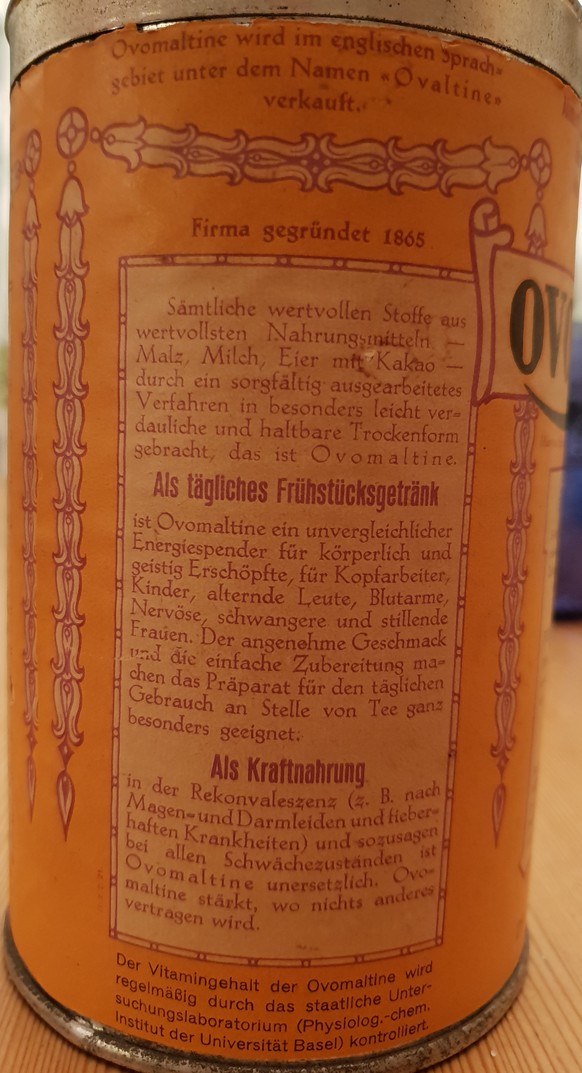 Ovomaltine â von der Apotheke in den Supermarkt
Ich habe noch so eine uuuuralte ungeÃ¶ffnete BÃ¼chse Ovomaltine. Keine Ahnung, wie alt, aber der Inhalt ist immer noch pulverfÃ¶rmig (hÃ¶rt man, wenn  ...