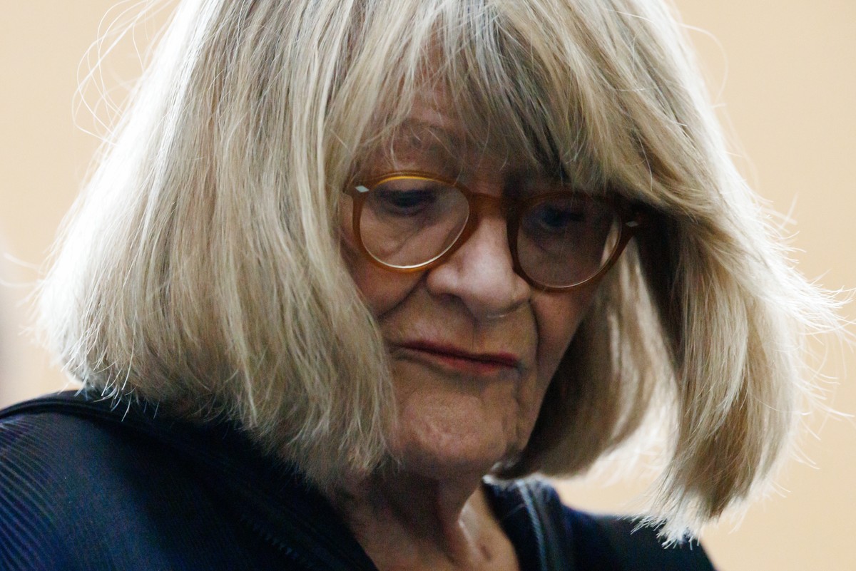 epa12773456 German publisher and journalist Alice Schwarzer attends the state funeral for former Bundestag president Rita Suessmuth in Berlin, Germany, 24 February 2026. EPA/CLEMENS BILAN