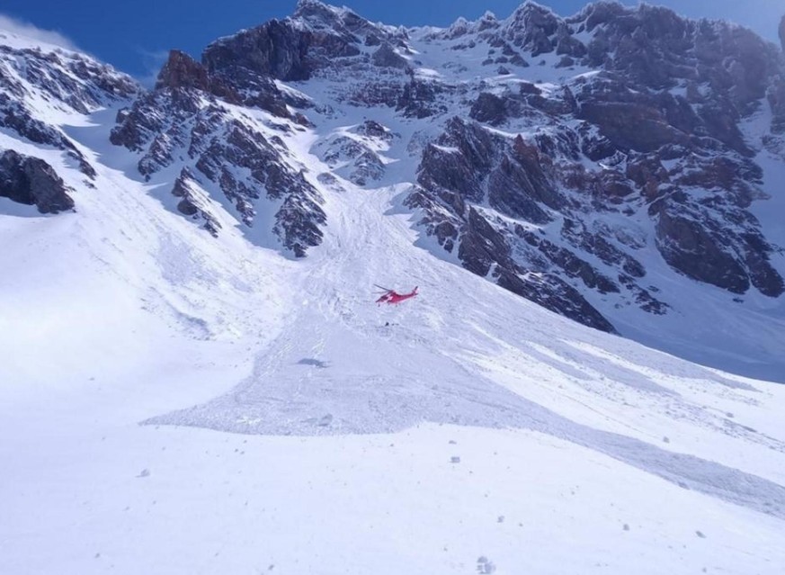 lawine Piz Russein graubünden 15.05.2021