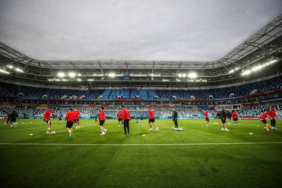 epa06828708 Players of Serbia attend their team&#039;s training session at the Kaliningrad Stadium in Kaliningrad, Russia, 21 June 2018. Serbia will face Switzerland in their FIFA World Cup 2018 Group ...