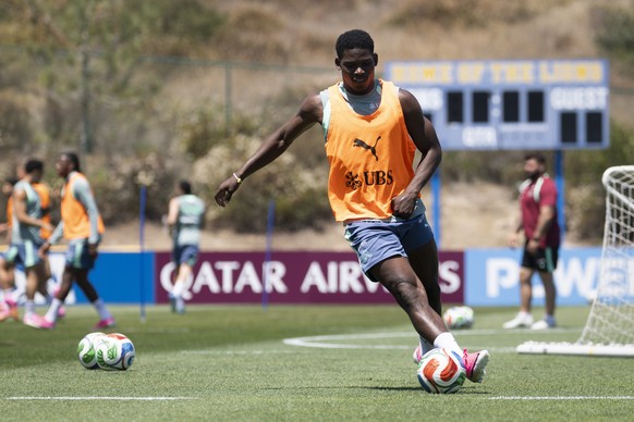 Switzerland's Breel Embolo in action during a training session of the Swiss national soccer team at the SDJA in San Diego, California, USA, Wednesday, June 10, 2026, ahead of the 2026 FIFA World  ...