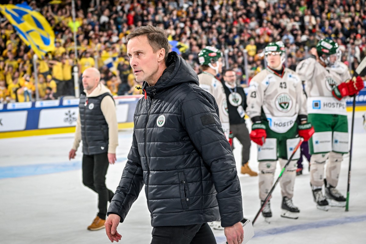 Froelunda's Roger Roennberg during the game between Switzerland's HC Davos. and Froelunda HC, at the 95th Spengler Cup ice hockey tournament in Davos, Switzerland, on Saturday, December 30,  ...