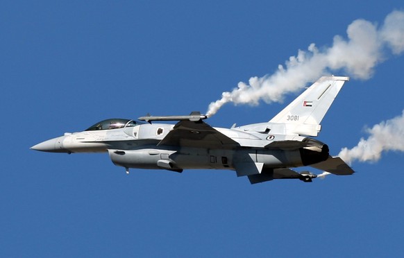 epa04369037 A photograph made available on 26 August 2014 shows F-16 UAE AFAD performing during an airshow as part of the Dubai Air Show, in Dubai, United Arab Emirates, 15 November 2011. US media rep ...