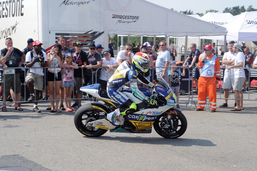 In Chilbi-Brünn erhalten die Fahrer (hier Dominique Aegerter) zu wenig Zeit für sich.