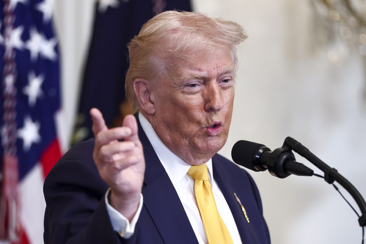 epa12755700 US President Donald Trump speaks at a reception for Black History Month in the East Room of the White House in Washington, DC, USA, 18 February 2026. The event occurs less than two weeks a ...
