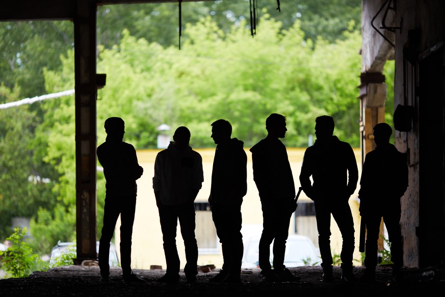 Messerstiche im Shoppi Tivoli und die ganze Schweiz die darüber redet: Gibt es sie wirklich, die Ghettokids aus Spreitenbach und Co.? (Symbolbild)