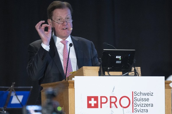 Dr. Stephan Rietiker, Praesident Pro Schweiz, anlaesslich der 1. Mitgliederversammlung von Pro Schweiz, am Samstag 3. Juni 2023, in Bern. (KEYSTONE /Marcel Bieri)