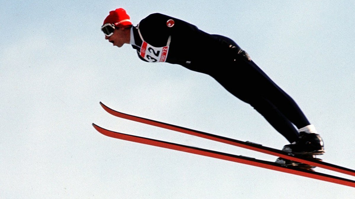 Der Schweizer Walter Steiner an den Olympischen Winterspielen in Sapporo 1972, wo sich der unvergleichliche Skiflieger auf der Grossschanze 'nur' mit Silber begnuegen musste. Die 'golde ...