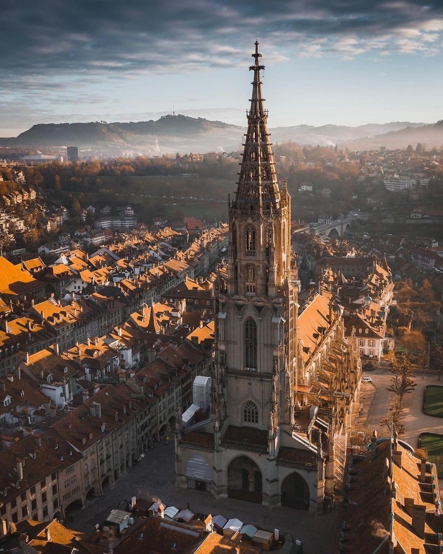 Rauszeit schöne Bilder von Visit Switzerland Kathedrale Bern Berner Münster