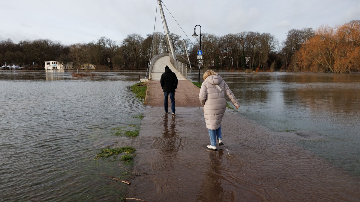 These pictures show the extent of the flooding in Germany