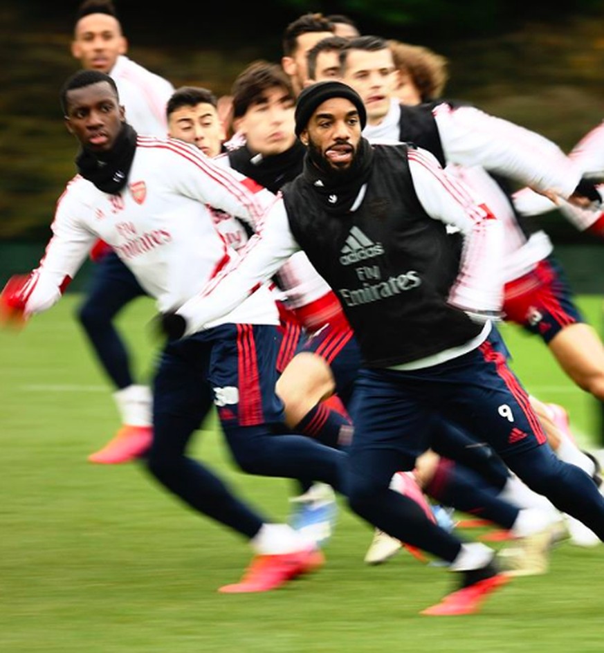 Arsenal-Spieler in Quarantäne nach Kontakt mit infiziertem Klub-Boss