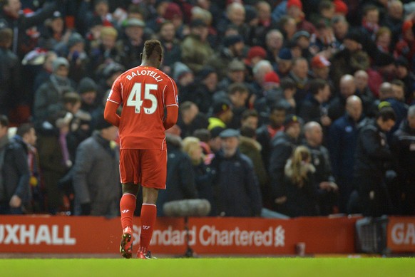 24 Millionen soll Liverpool für Ausnahmekönner Mario Balotelli hingebuttert haben. Die Vereinsinhaber überlegen sich nun, nochmals 300 Balos zu kaufen. So hätten die Reds nächste Saison 300 Tore mehr ...