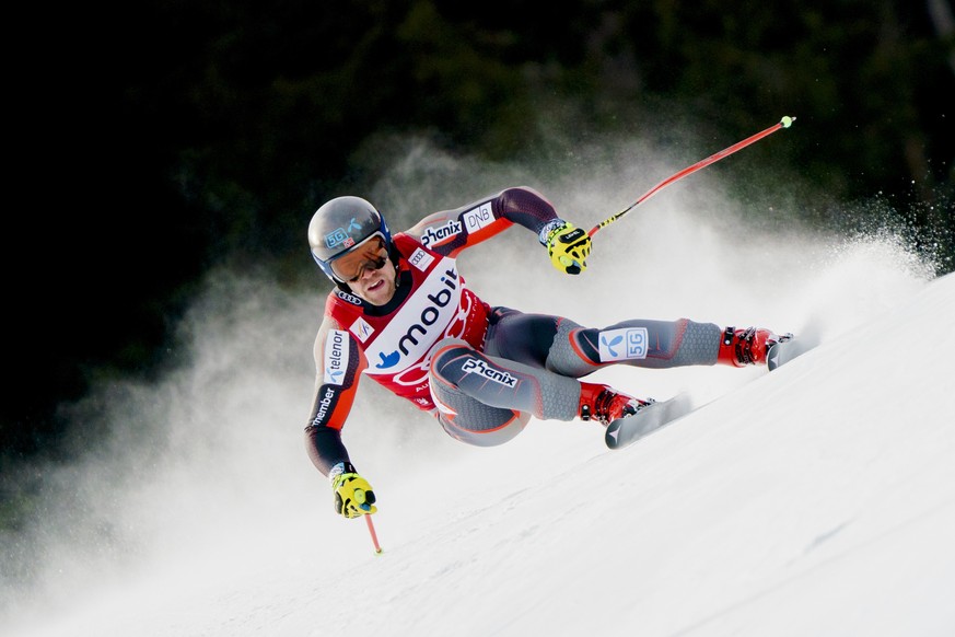epa09803840 Aleksander Aamodt Kilde of Norway speeds down the slope on his way to win the Men&#039;s Downhill race at the FIS Alpine Skiing World Cup in Kvitfjell, Norway, 05 March 2022. EPA/Stian Lys ...